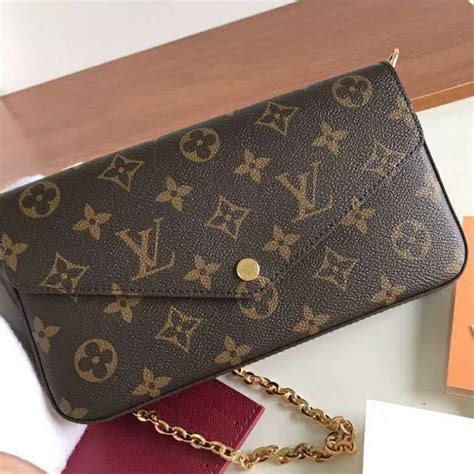 louis vuitton pochettesale|pochette louis vuitton donna.